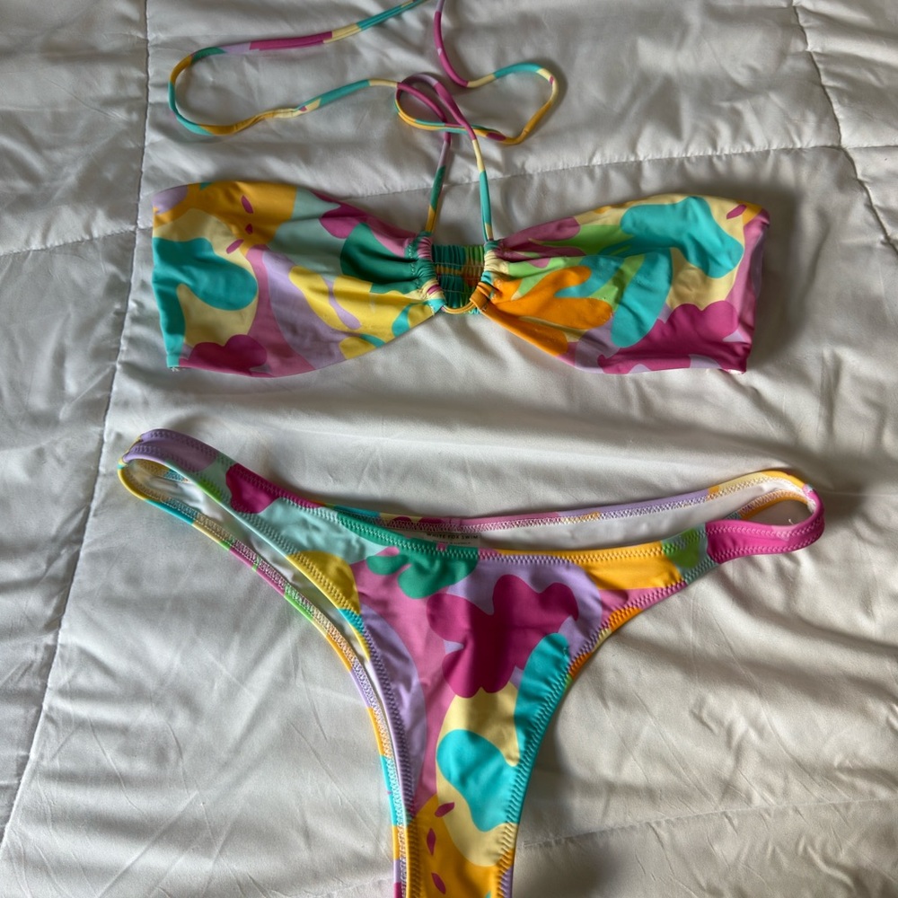 White Fox Bikini L/XL